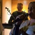 Milica Todorović zapevala sa stomakom do zuba Slavila do jutra u poodmakloj trudnoći, nije krila sreću