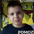 Mali Vasilije ima jedinu želju, da samostalno korača
