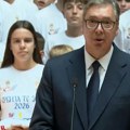 Više od 400 mladih sportista, učesnika kampa „Srbija te zove 2026”, na prijemu kod predsednika: „Ponosite se poreklom i znajte…