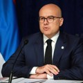 Vučević: Đilasova ekipa će priznati nezavisnost Kosova, uvesti sankcije Rusiji i Srbiju u NATO