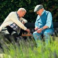 Evo u kojim zemljama ljudi najduže žive: Docent na Geografskom fakultetu tvrdi da će zbog ovih faktora u budućnosti živeti…