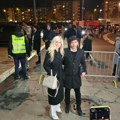 Poznati pristižu na koncert Milice Pavlović: Muzičar došao sa 25 godina mlađom ženom, Ana Sević u skupocenoj bundi