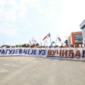 Kragujevački naprednjaci čestitali Vučiću rođendan