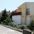 (Foto) kako izgleda cecin stan u Crnoj Gori za koji gotovo niko ne zna: Opremljen minimalistički: Stilski nameštaj i mermerne…