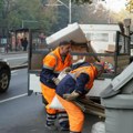 Jkp Gradska čistoća sprovodi redovnu akciju besplatnog odnošenja kabastog i elektornskog otpada! Postupak jednostavan, a evo…