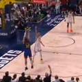 Neverovatni eron Gordon je još jednom heroj denvera! Pogledajte kako je Amerikanac trojkom u završnici spasio Jokića i…