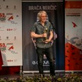 Žilniku urućena nagrada za životno delo, novi film ispraćen ovacijama: Đokić, Bosiljčić i „Svemu dođe kraj“ među laureatima u…