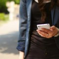 Upozorenje na novu prevaru: SMS poruke o navodnom preuzimanju nagrade