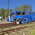 Sudar voza i turističkog autobusa u Rusiji: Jedna osoba poginula, 11 povređeno