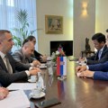 Kozarev sa ambasadorom Kambodže: Srbija opredeljena za mirnno rešavanje sporova