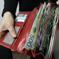 Prosečna plata u Srbiji u oktobru 110.670 dinara, realni rast veći od 9 odsto