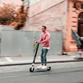 Električni trotineti i potcenjivanje rizika: Tragedija kod Novog Pazara ponovo otvorila pitanje bezbednosti u saobraćaju
