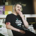 "Kaži mi šta slušaš i reći ću ti koliko si inteligentan": Feđa Štukan izazvao bes na mrežama - "Koliko sam knjiga pročitala, a…