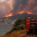 Vatrena stihija na Balkanu: stotine evakuisane, sedmoro se bori za život