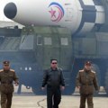 Kim Džong UN testira “ubicu guama”: Nova raketa ima zadatak da pogodi američke baze u Pacifiku