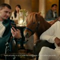 Nikola Jokić snimio urnebesnu reklamu: Voli konje, ali i psuje kao kočijaš! Video