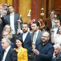 Uvrede, "Oskari" i nadvikivanje u Skupštini: Jovanov nazvao predstavnike opozicije "nacistima", nastavak sednice sutra