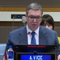 Vučić iz Njujorka: Podnosioci rezolucije imaće u nama ozbiljnog protivnika, na prijemu dobili naš non-pejper i…