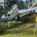 AVION pao kod škole U Australiji: Srušio se samo 5 minuta nakon poletanja, povređeni odbili da idu u bolnicu