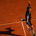 Senzacija na Rolan Garosu! Dvostruki finalista ispao sa turnira
