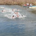 Plivanje za Časni krst i u Merošini