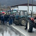 Poljoprivrednici blokirali gotovo sve prilaze Kraljevu