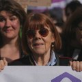 Širom Francuske skupovi za Dan žena, u Parizu učestvovale Žizel Peliko i njena ćerka