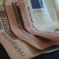 Devizni kurs: Evro sutra 117,38 dinara