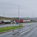 Grom pogodio granični prelaz Evzoni, turisti zaglavljeni u kolonama