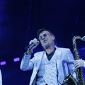 Džiboni je pesmu napisao na balkonu pored kante za smeće, a Oliver Dragojević je lično došao da moli za nju: Danas je jedan od…