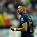 Kvalifikacije za Evropsko prvenstvo: Rumunija, Švajcarska i Holandija idu na EP, Francuska dala 14 golova Gibraltaru