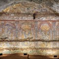 Mozaik star 2.300 godina od školjki i korala otkriven u centru Rima