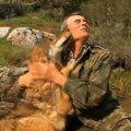 Otac ga prodao stočaru, a kad je on umro, podigli ga vukovi: 19 godina kasnije ga pronašli u šumi, i tek onda počinje agonija…