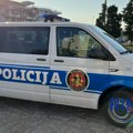 Novopazarac uhapšen u Crnoj Gori: Švercovao robu vrednu blizu 50 hiljada evra, odmah mu stavljene lisice na ruke