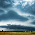 Britanske vlasti izdale žuti meteoalarm za severozapad ostrva zbog oluje Ešli