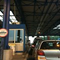 Automobili na granici sa Hrvatskom čekaju četiri sata, ka Mađarskoj po sat i po