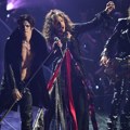Aerosmith i Yungblud emotivno odali počast Oziju Ozbornu na dodeli VMA nagrada
