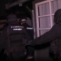 Kako se ponašati u slučaju racije? Advokat otkriva šta se sme, a šta ne sme pred maskiranom policijom (Video)