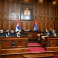 Poslanici nekoliko opozicionih stranaka predali Skupštini predlog Zakona o biračkom spisku