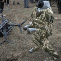 Ratovi robota već počeli: Ukrajina na frontu raspoređuje naoružane robote