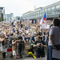 Protesti u Pragu: Hiljade Čeha ponovo na ulicama, vlada želi da preuzme kontrolu nad javnim servisom