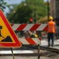 Danju tramvaji, noću majstori: Gradsko saobraćajno preduzeće raspisalo tender za zamenu drvenih pragova na Mostu na Adi