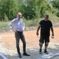 Stevović: Beloševac dobija novo dečje igralište: Radovi počeli u Ulici 9. maja