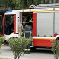 Lokalizovan požar u stambenoj zgradi u Kraljevu, dve osobe spasene