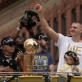 Krenula parada povodom titule Denvera: Stotine hiljada građana slavi sa novim NBA šampionima