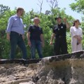 Isplata novčane pomoći za obnovu poplavljenih kuća sredinom jula