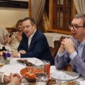 Vučić objavio snimak večere sa milatovićem "Lepo veče, uz pesmu, sa prijateljima" (video)