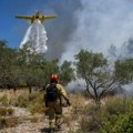 (Видео) У Грчкој се срушио се авион за гашење шумских пожара, у њему била два пилота