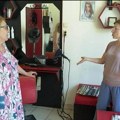 Zrenjanin: Već treća generacija frizerki u salonu od pedeset leta