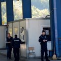 Kurtijeva policija blokira ulazak u srpsku pokrajinu u srpskim sredinama na KiM je treći dan žalosti, pojačano prisustvo…